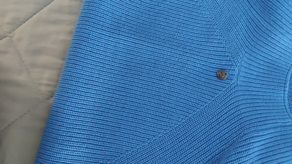 Свитер (Германия) новый