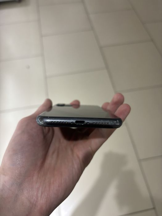 iPhone 11 128GB 73% в нормальном состоянии