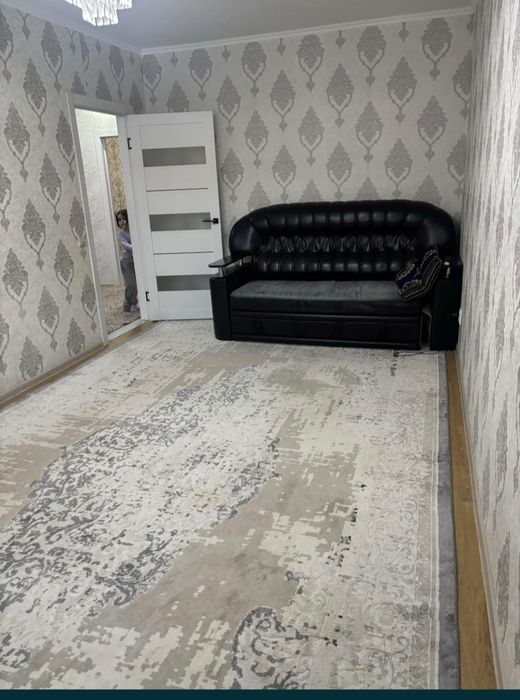 Сдам 2 ком квартиру в районе Достык молла