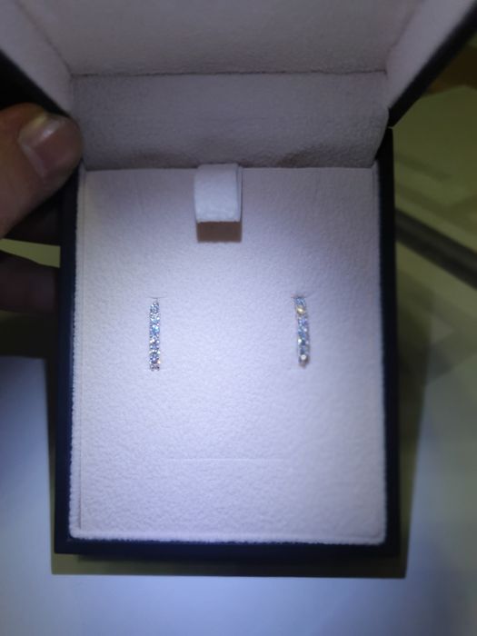 Продается бриллиант муассанит