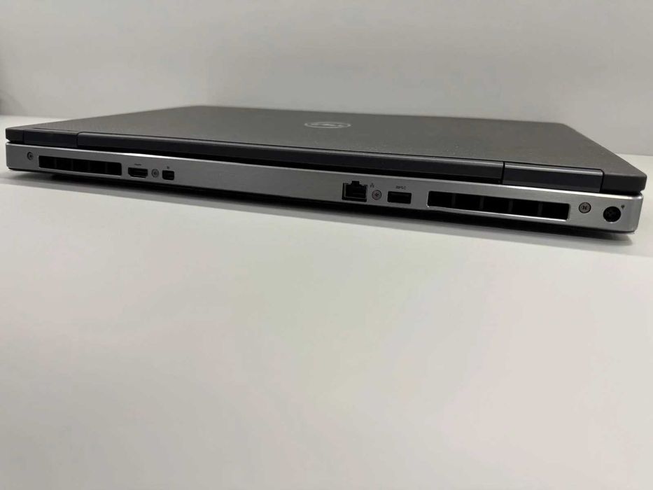 Laptop/Workstation SH Dell Precision 7740 i7-9850H RTX 5000 16 gb 64 GB RAM SSD 512gb
