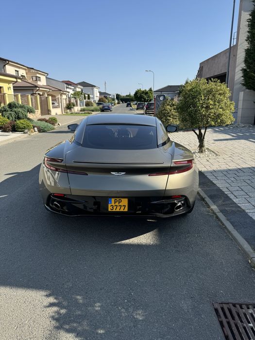 Aston martin DB11 V12 740CP variante