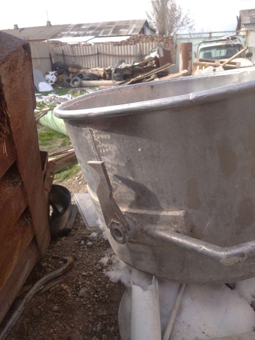 Продаётся кастрюлю от тесто меса