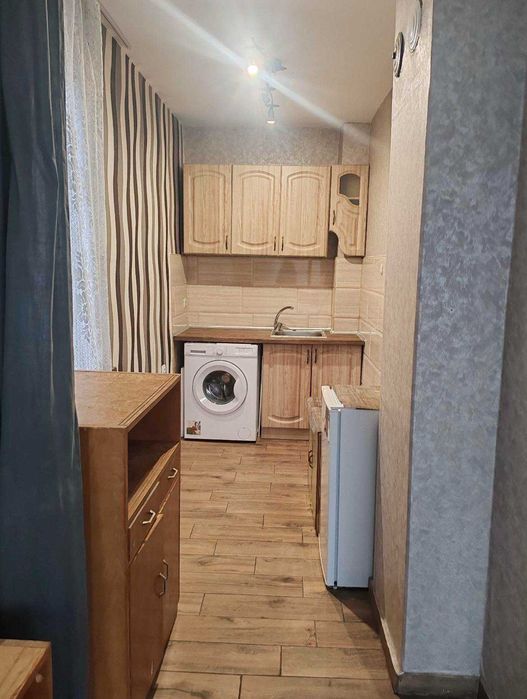 Тристаен апартамент, 89кв.м, кв. Запад, гр. Попово