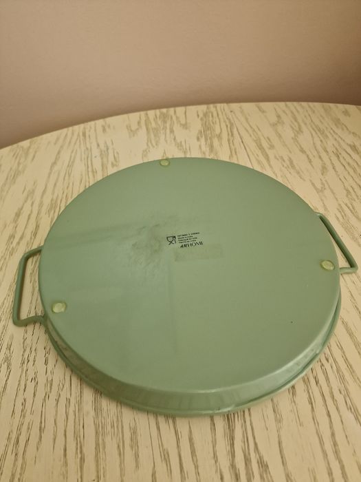 Поднос зелёный новый. H&M