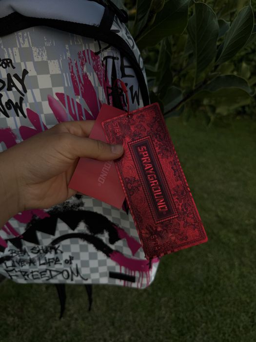 Ghiozdan Sprayground Nou