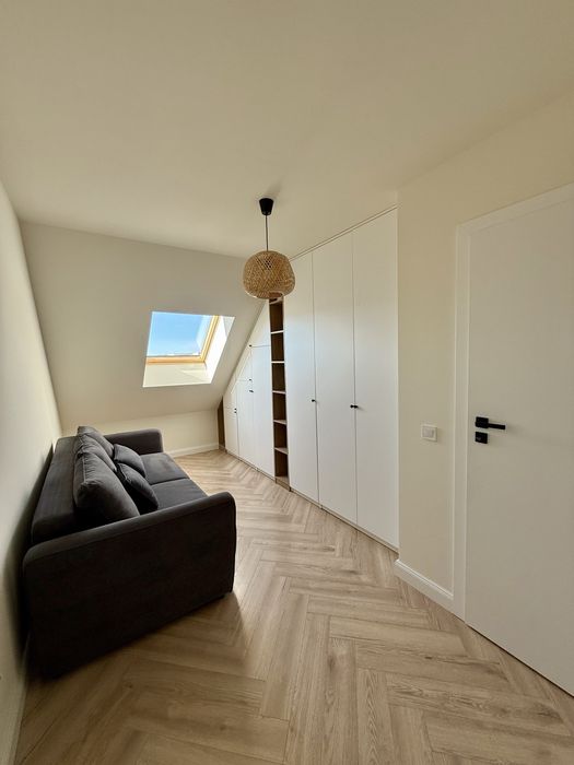 Apartament spațios cu 3 camere, mansardă – Strada Cetății, lângă Jysk