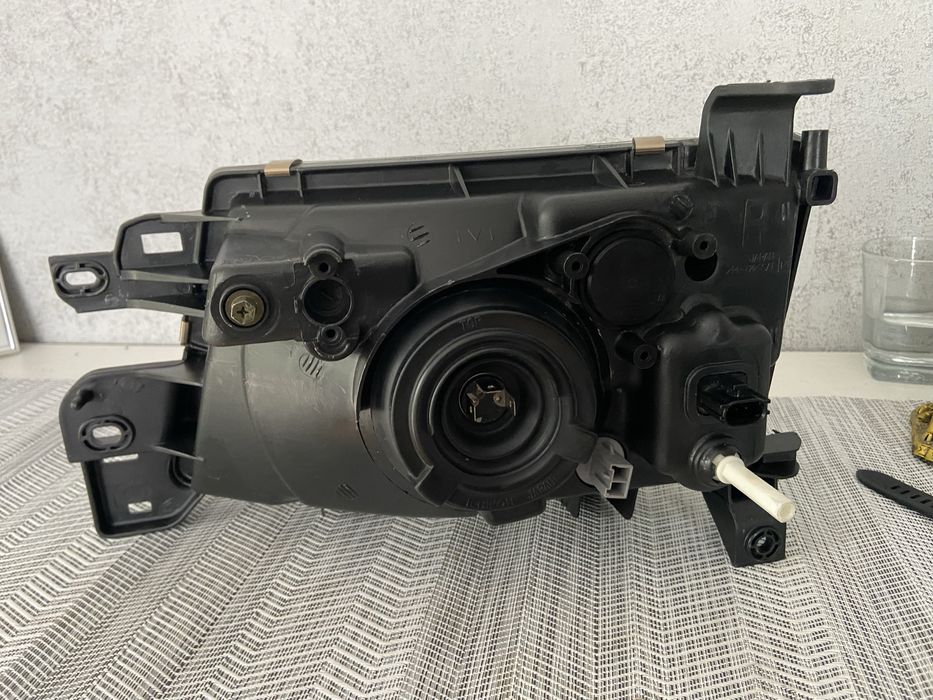 Десен Фар За Subaru Forester 1997-2003 НОВ