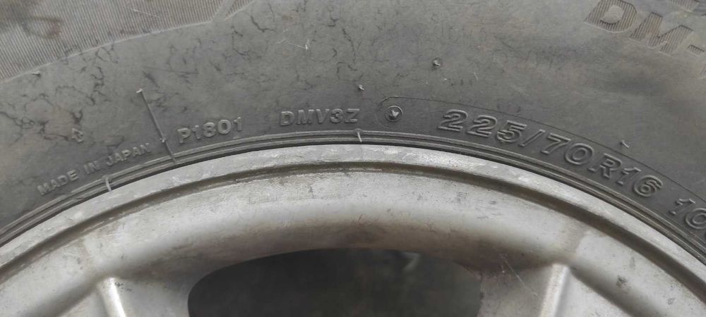 Зимни гуми с ал.джанти, R 16 225/70, 4бр.