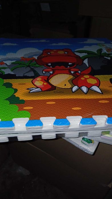 Мек пъзел за пода килим с картинки 60х60см