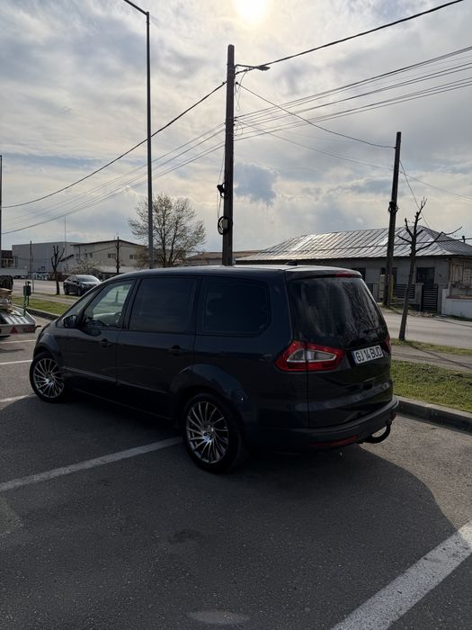 Ford Galaxy 2009 Full