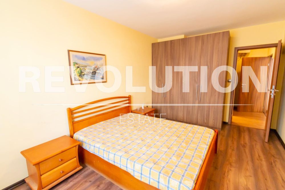 Дава се под наем Тристаен апартамент в София, Център - 86 кв.м за 850 € - Снимка #8