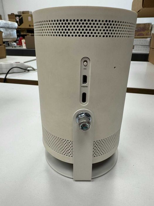 Проектор Samsung The Freestyle SP-LSP3B