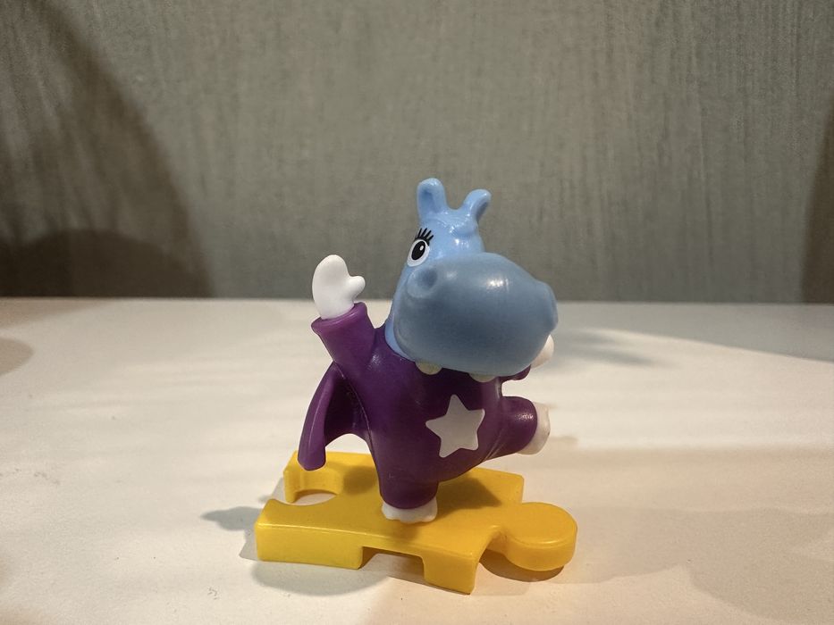 Продам фигурки из Kinder Surprise