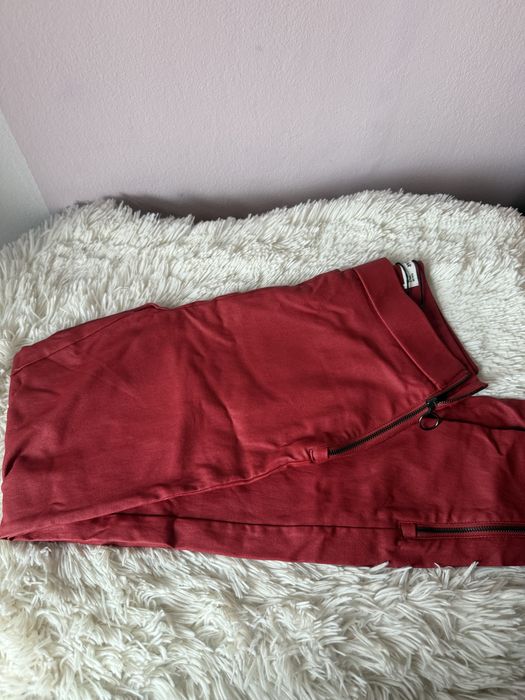 Женски кожен панталон Pull&bear