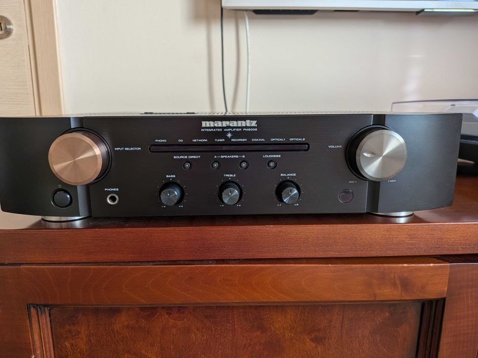 marantz pm6006 - amplificator integrat cu DAC si intrare phono