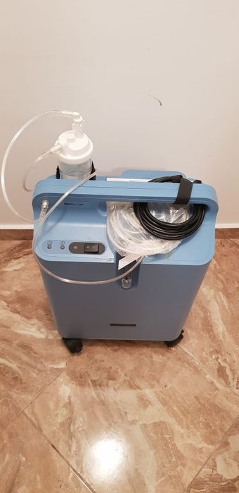 Продавам Кислороден концентратор PHILIPS EverFlo (почти нов)