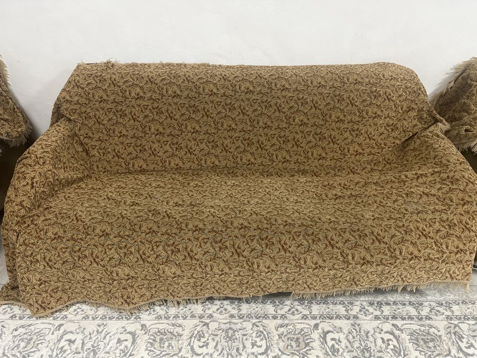 Диван и кресло в отличном состояние