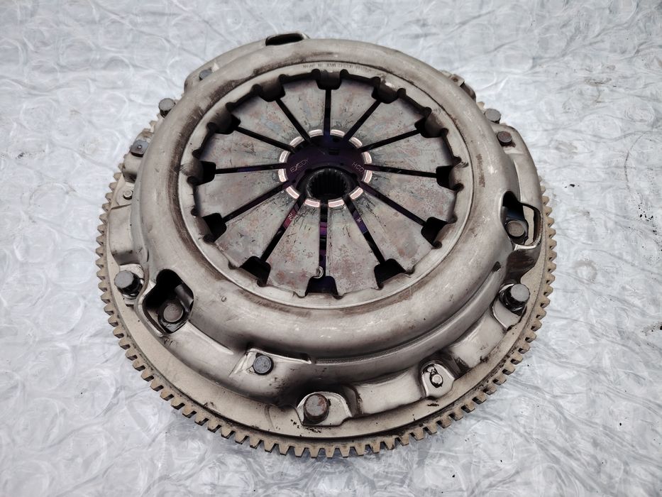 Комплект съединител с маховик за Хонда Сивик 8 1.8 бензин 140 к.с.