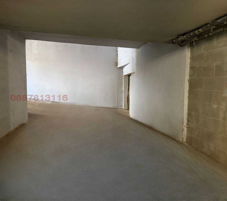 Дава под Наем ГАРАЖ - Лозенец - Зад хотел Маринела (метро Джеймс Баучер)