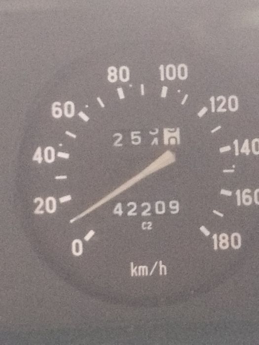 Vaz 2107 sotiladi