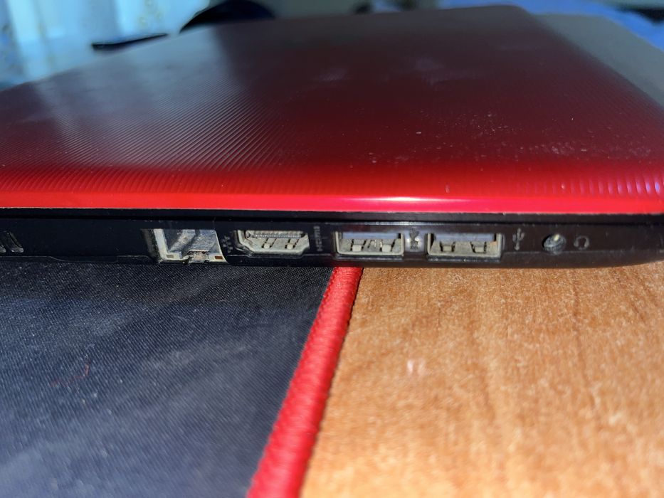 Laptop HP - AMD, 8GB RAM, 1TB HDD, Windows 10 activat