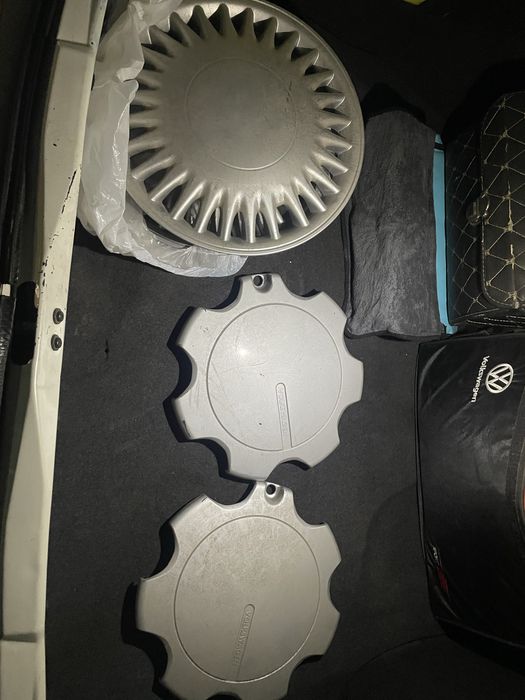 Продам колпаки на пассат б3 r14