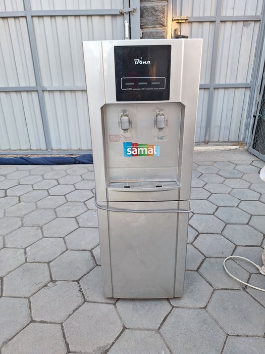 Продам диспенсер