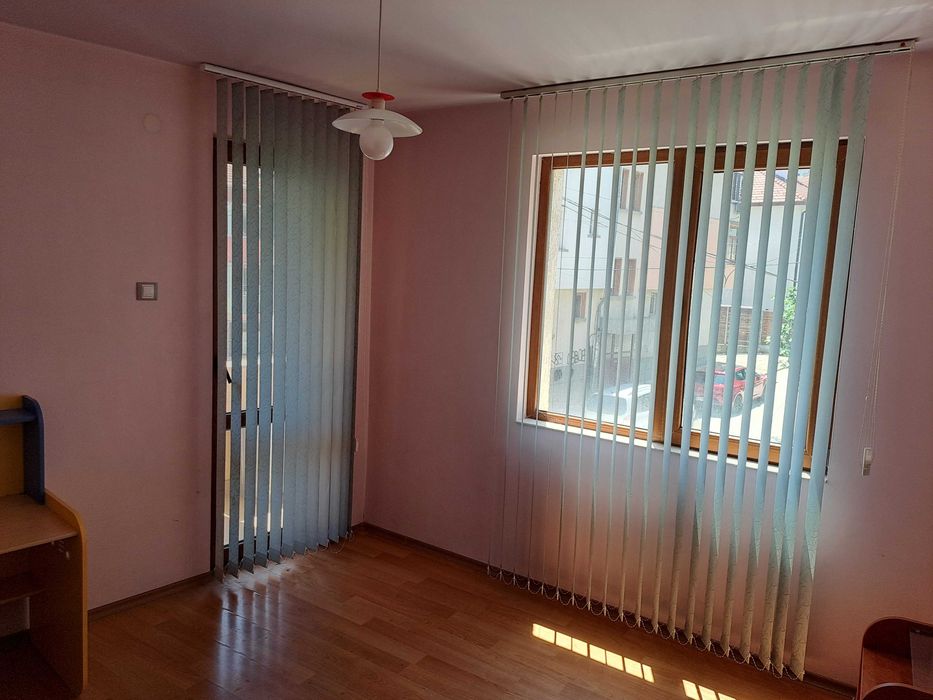 Продава се Етаж от къща в Плевен, Идеален център - 115 кв.м за 1305 €/кв.м - Снимка #4