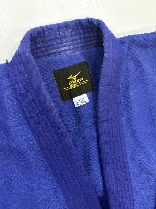 Продам Кимано на рост 160см