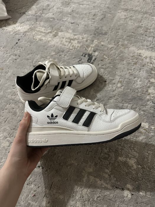 Кроссовки Adidas Forum low 40 размер