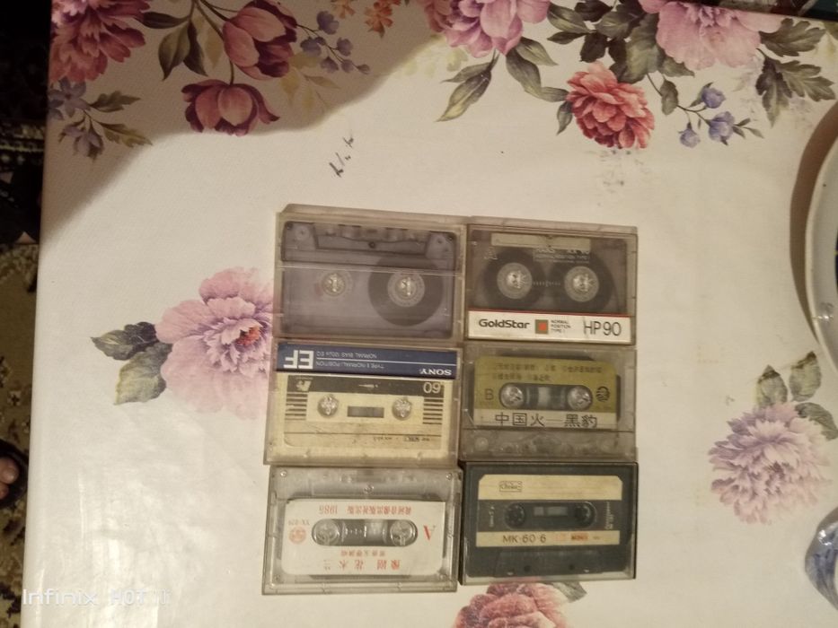 Аудиокассеты бу.