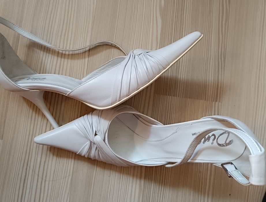 Pantofi mireasa oiele, platforme, iele mărime 35 Nou