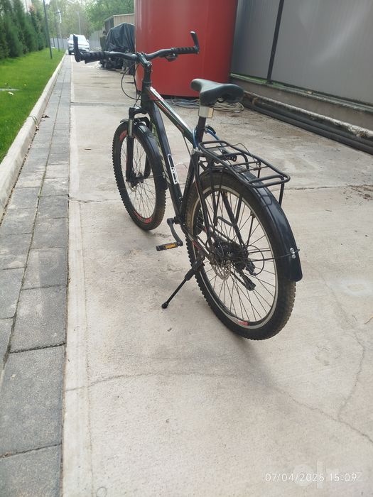 Velosiped sotiladi.