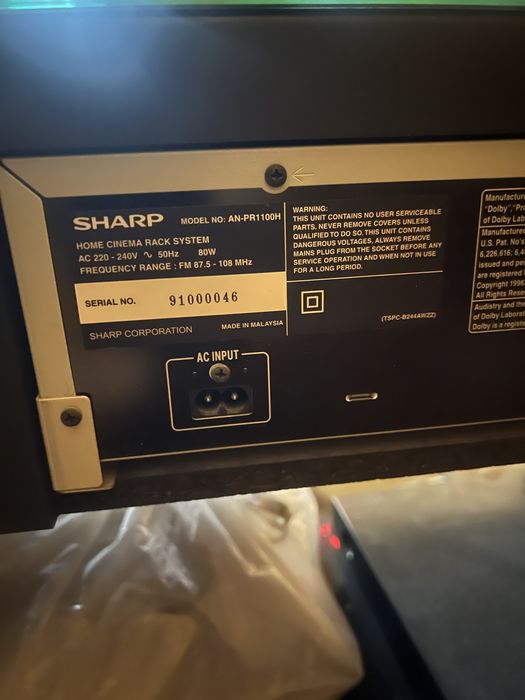 Продам телевизор и тумбу SHARP