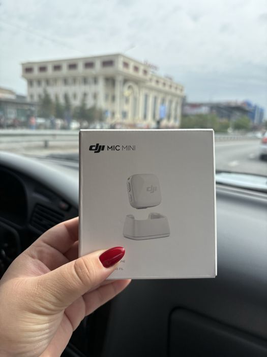 Dji петличка DJI