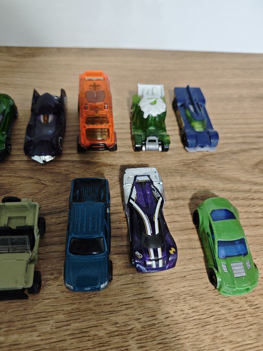 Колички Hot Wheels