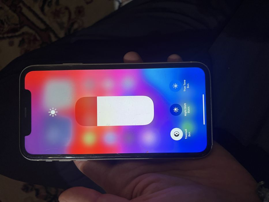 Аифон 11 каропка феис трутон есть