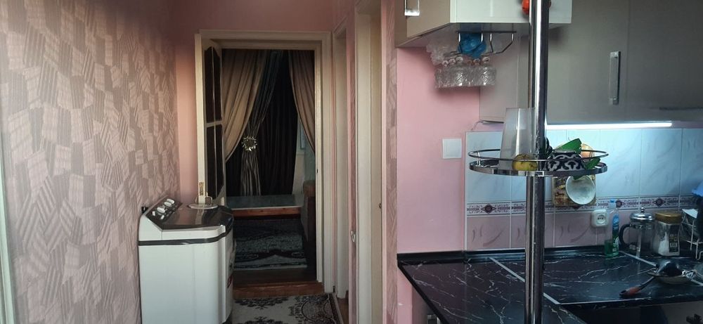 Срочно сотилади,  1хонали 2хонали қилинган