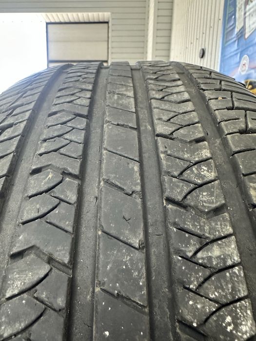 Шины 285/60R18.
