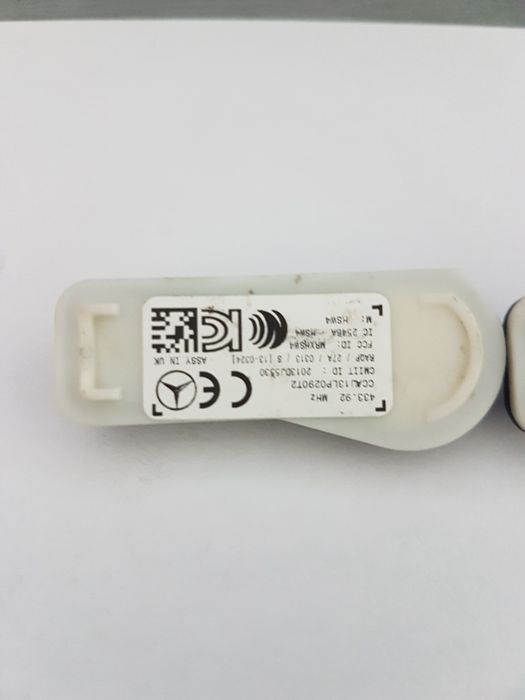 Оригинални датчици за следене налягането на гумите за МЕРЦЕДЕС  TPMS