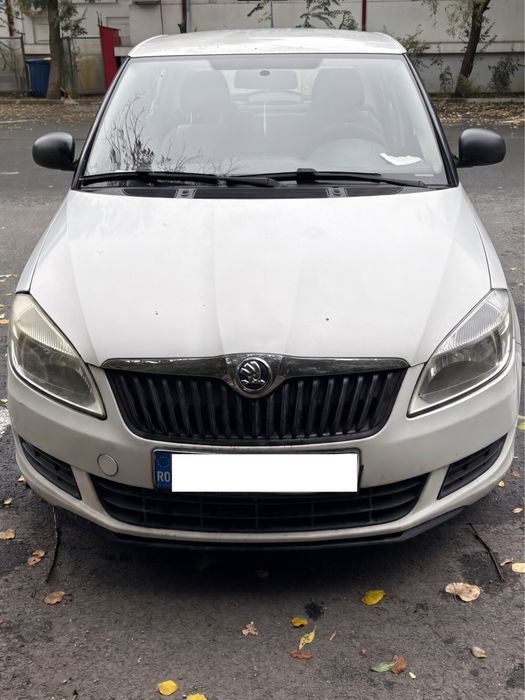 SKODA Fabia 2013 — imagine 1