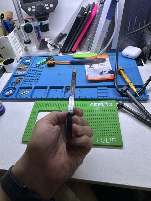 Продам Iphone 13 pro