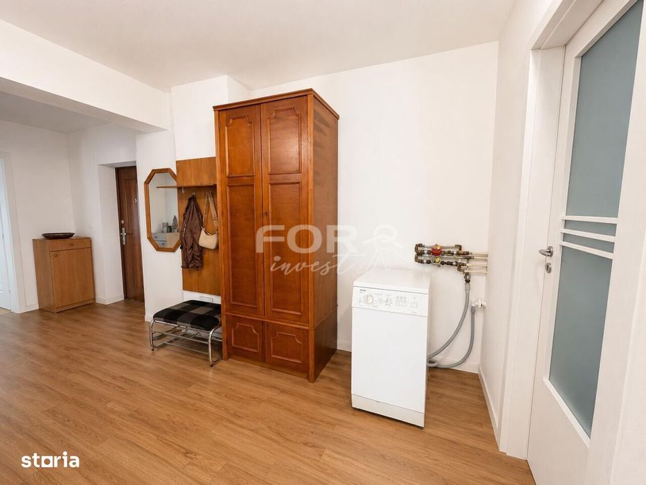 Apartament cu 3 camere de inchiriat strada Magheru