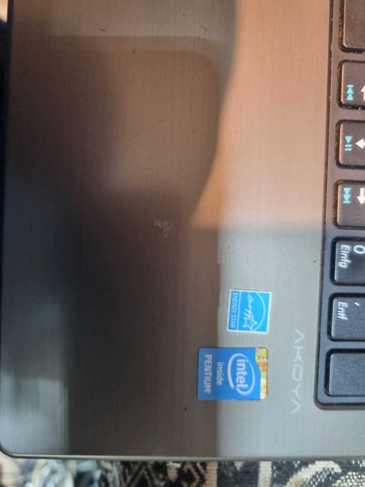 Laptop Medion Akoya E6240 CPU N3530 2,16 Ghz 4 gb memorie 500gb hdd