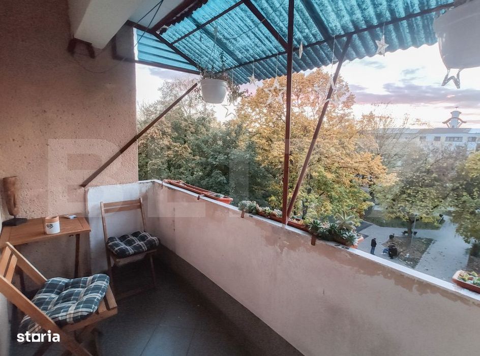 Apartament 4 camere, 80 mp, zona Micro 16