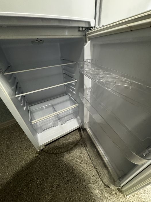 Холодильник Бирюса 153