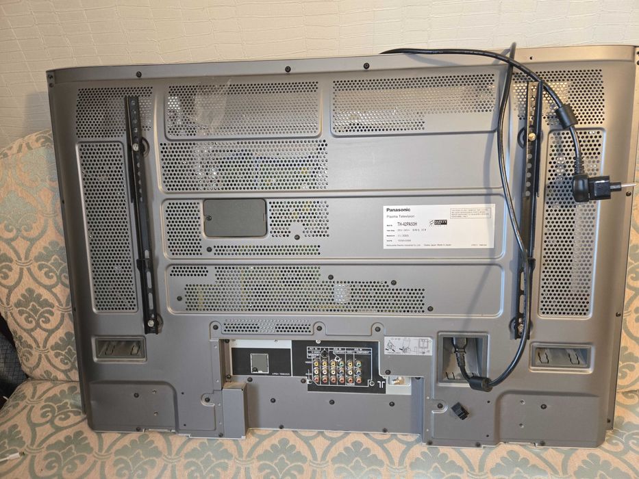 Плазменный телевизор Panasonic TH- 42PA50H