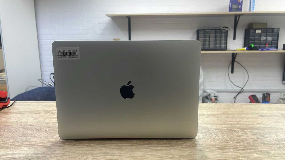 MacBook Pro 2016 Silver (A1708)