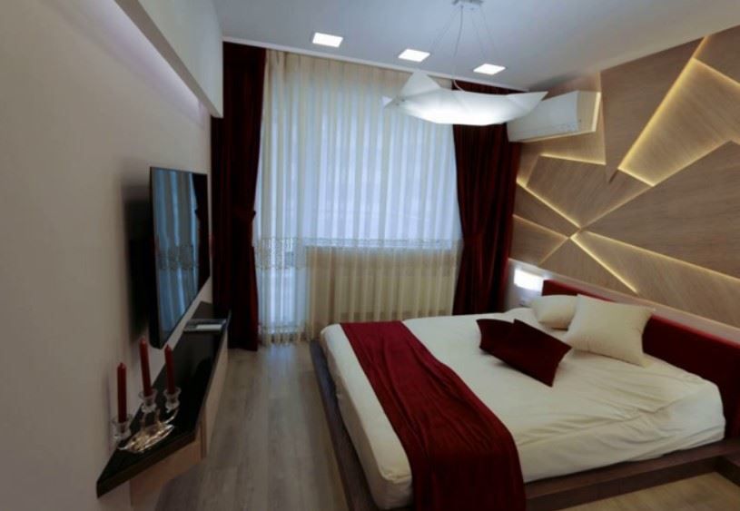 Дава се под наем Тристаен апартамент в София, Център - 119 кв.м за 1136.79 € - Снимка #2